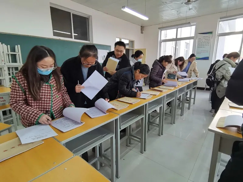 20211127_165836_003.jpg 20211127_165836_003.jpg