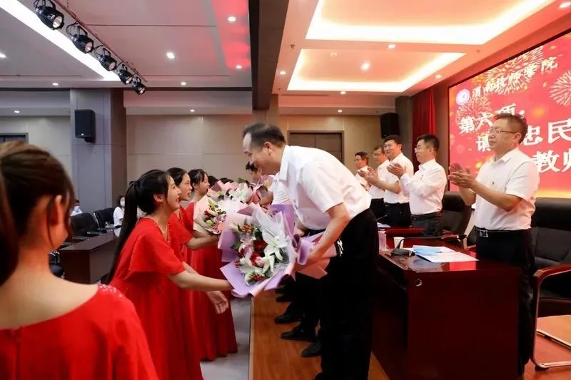 20220101_214236_054.jpg 20220101_214236_054.jpg