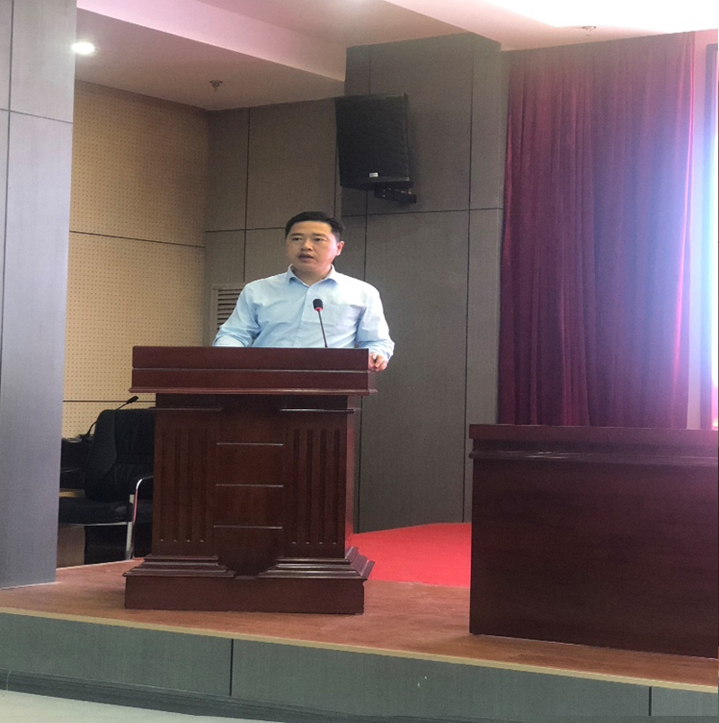 旋转 image001.jpg 旋转 image001.jpg