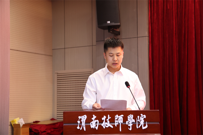 24-0K9A1082.jpg 24-0K9A1082.jpg